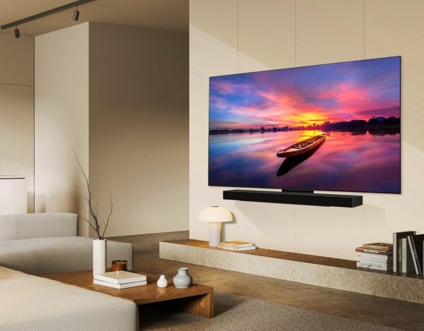 LG 77-Inch Class OLED evo C4 Series Smart TV 4K Processor Flat Screen with Magic Remote AI-Powered with Alexa Built-in (OLED77C4PUA, 2024)